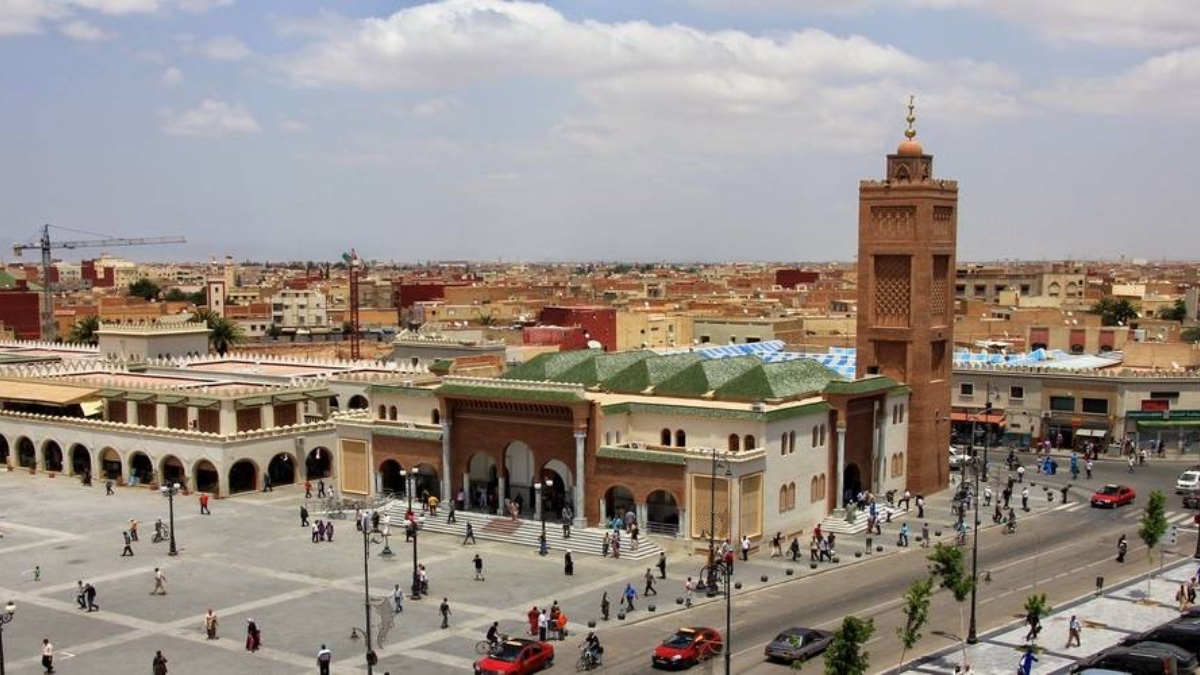 Oujda : une femme poignardée par son mari, le suspect en fuite