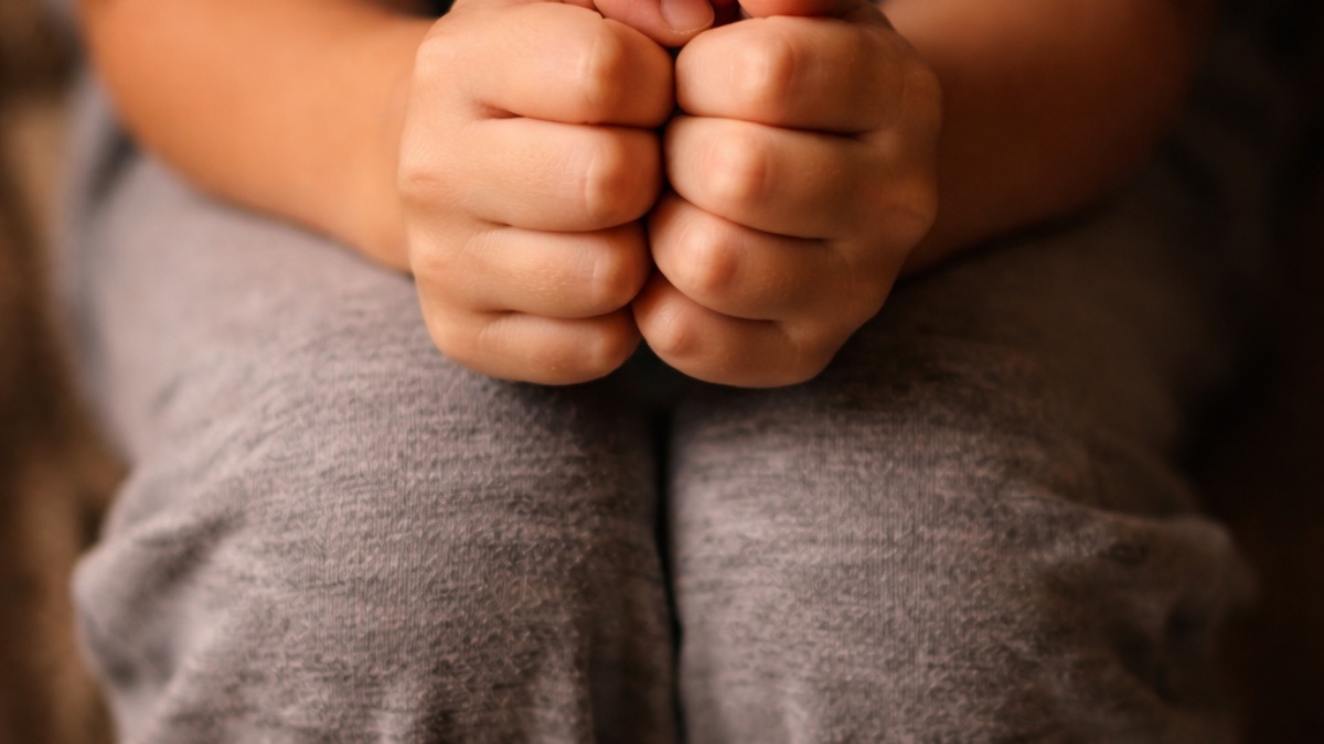 Mon enfant me parle d'abus sexuels : que dire et faire dans les premières minutes ?